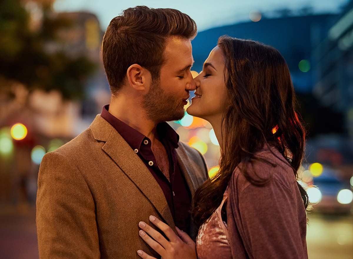 10 Romantic Gestures That Can Revive Any Relationship
