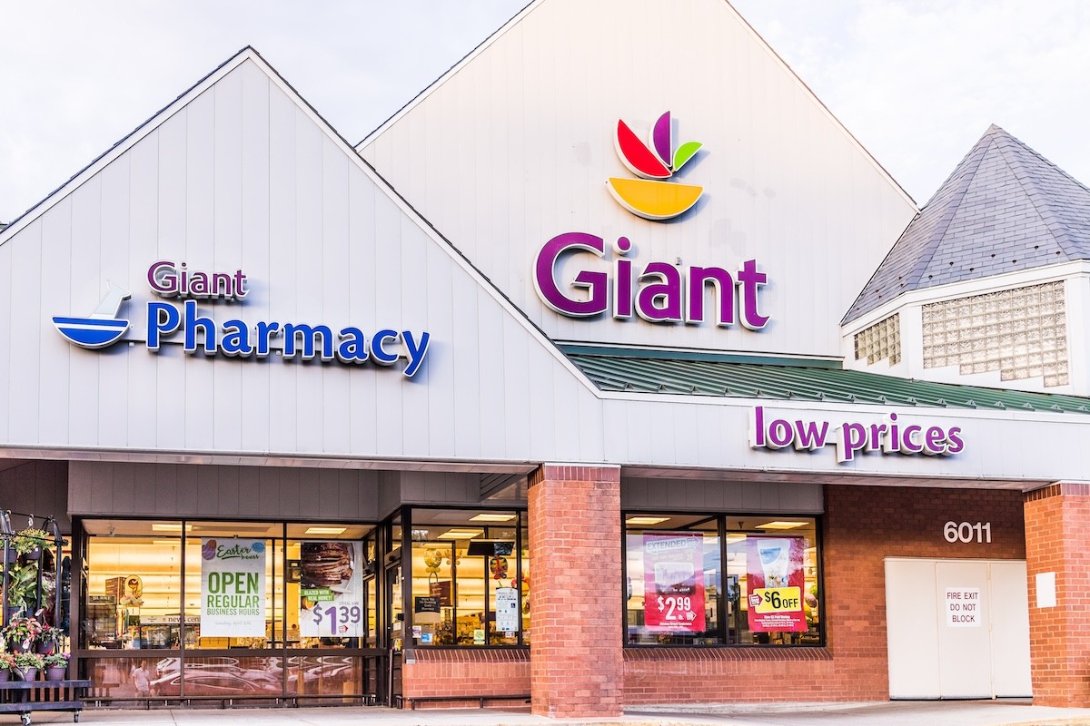 Giant Food store
