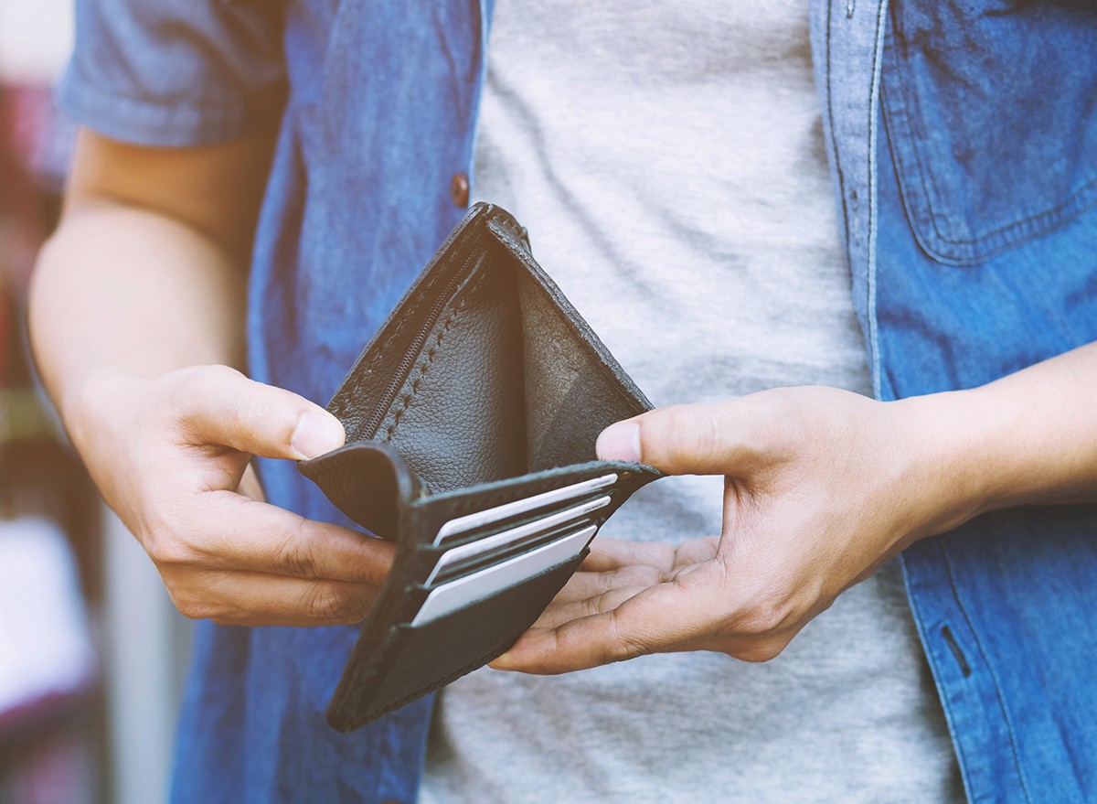 I Tried a 30-Day No Spend Challenge and Now I Save More Money Than Ever