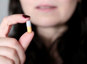 Common Thyroid Drug Causes Bone Density Loss, New Research Finds