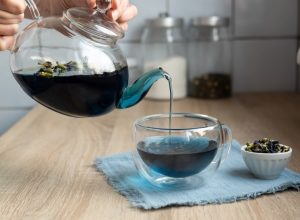 Butterfly Pea Flower: What Is It and How Can This Tea Improve Your Health?
