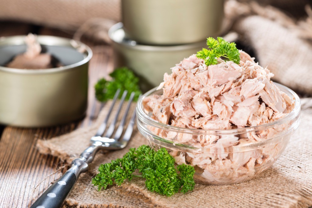 canned tuna in a glass bowl