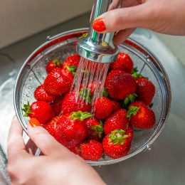 7 Mistakes You’re Making When Washing Your Produce