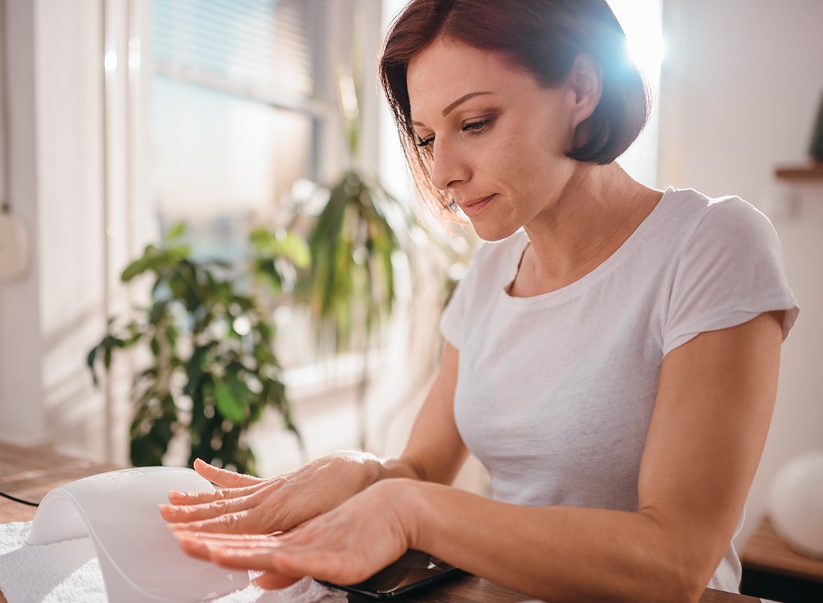 Dermatologists Reveal the Everyday Habit That’s Secretly Aging Your Hands
