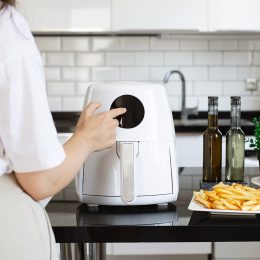 Why Experts Say You’re Using Your Air Fryer All Wrong
