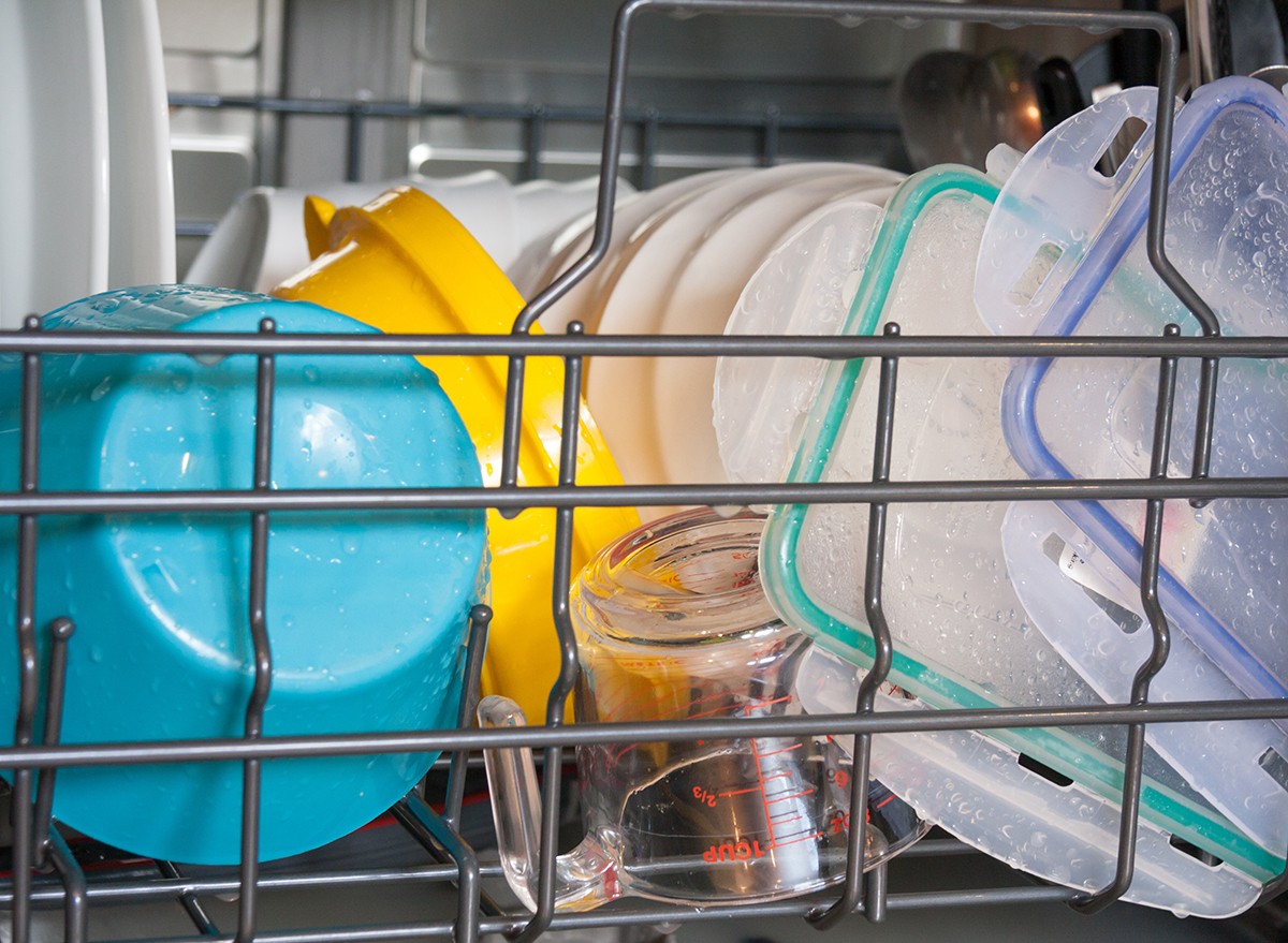Plastic dishes in the bottom rack of the dishwasher