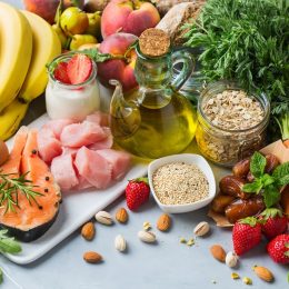 These Two Simple Diets Can Keep Your Brain Healthier as You Age, New Study Shows