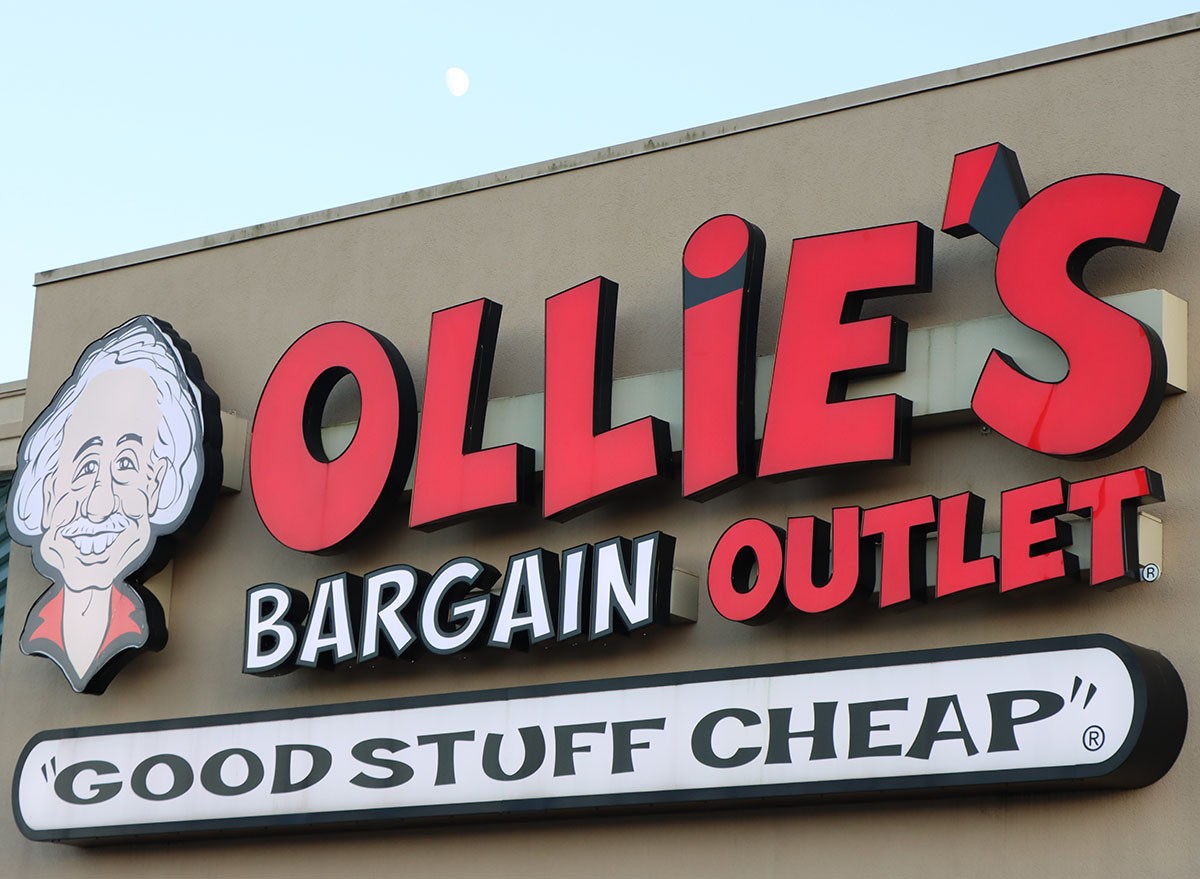 Ollie's Bargain Outlets sign
