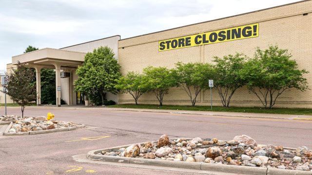 These 11 Popular Retail Chains Are Closing Stores Rapidly This Year—Here’s Where