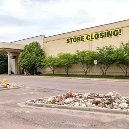 These 11 Popular Retail Chains Are Closing Stores Rapidly This Year—Here’s Where