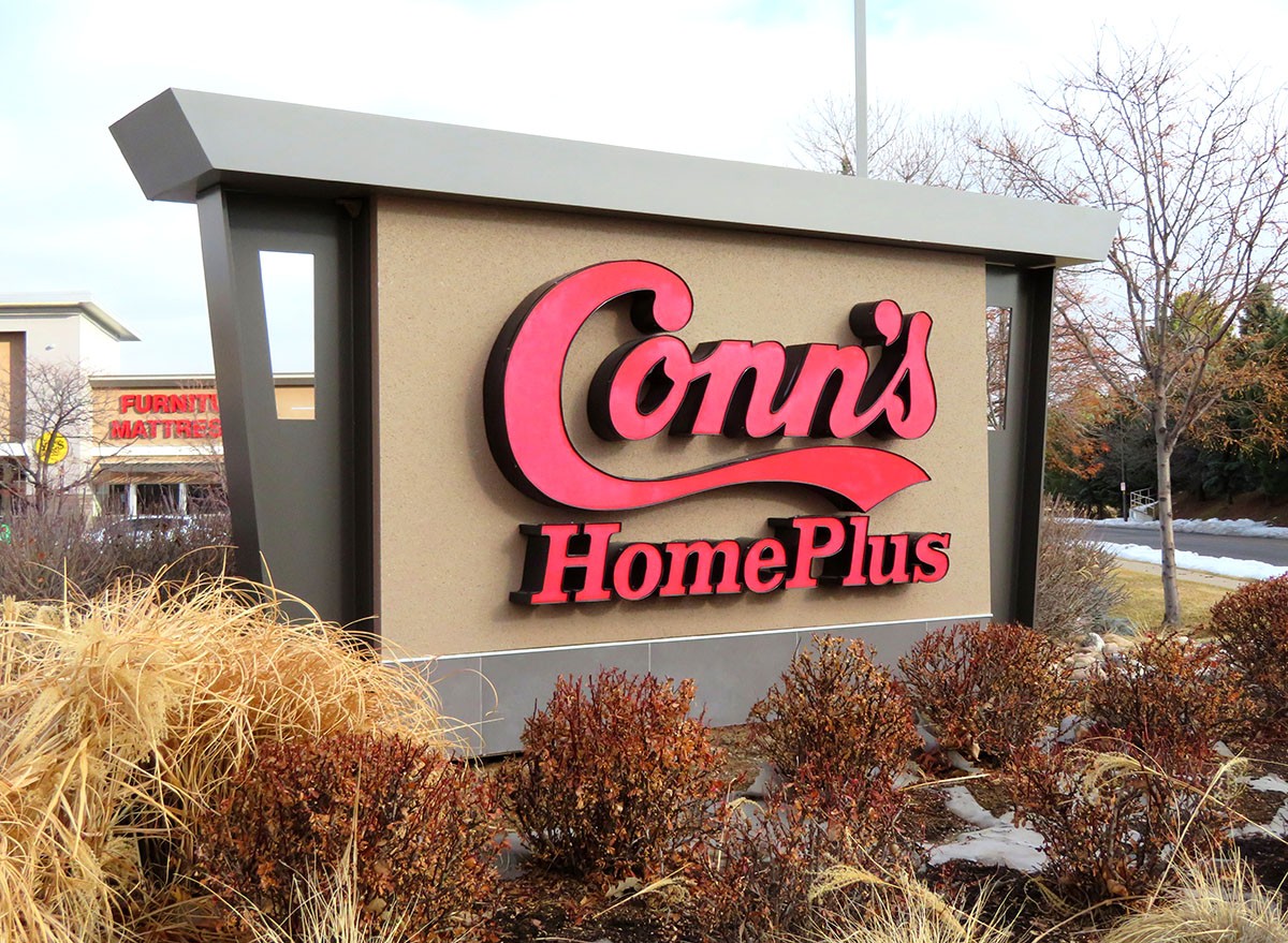 Conn's Home Pllus store sign