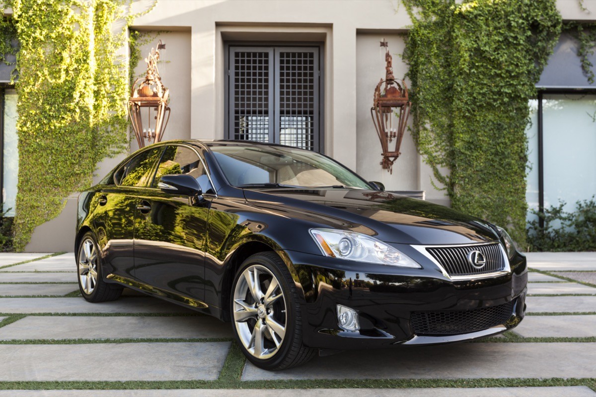 5 Cars Guaranteed to Last 200,000 Miles, Mechanic Says