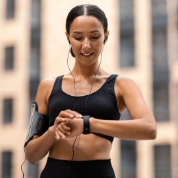 Fitness Trainers Agree This 5-Minute Workout Can Transform Your Body