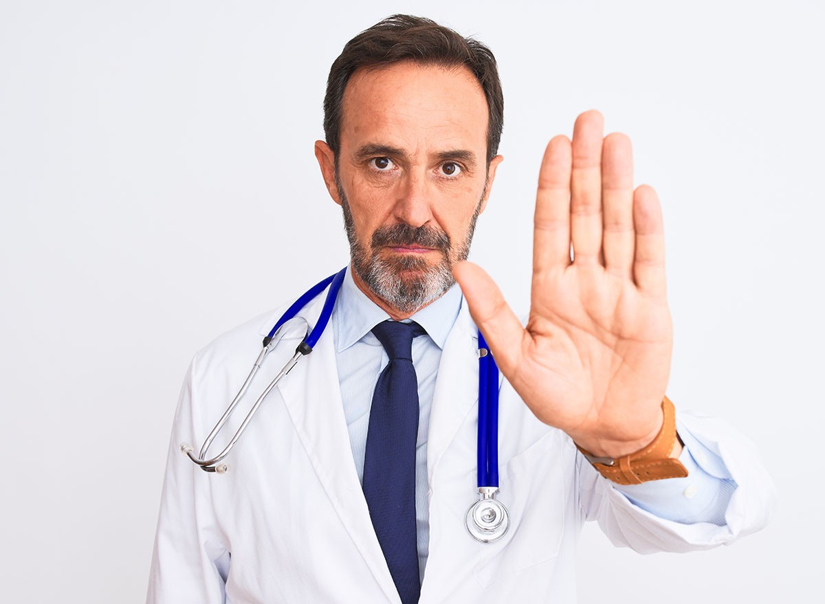 Doctors Urge Caution With This Common Over-the-Counter Supplement