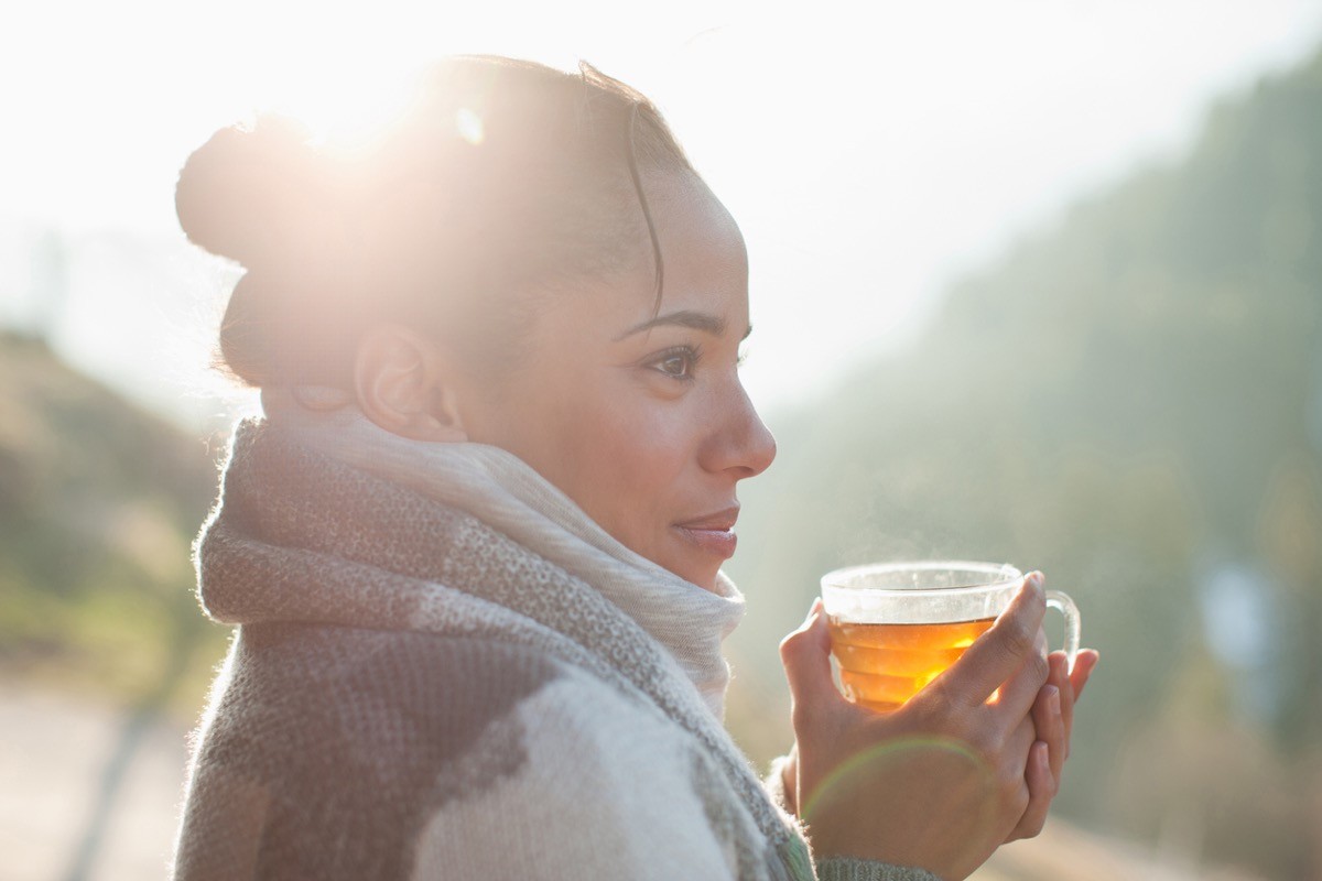Scientists Find This Popular Herbal Tea Helps Reduce Stress in Minutes