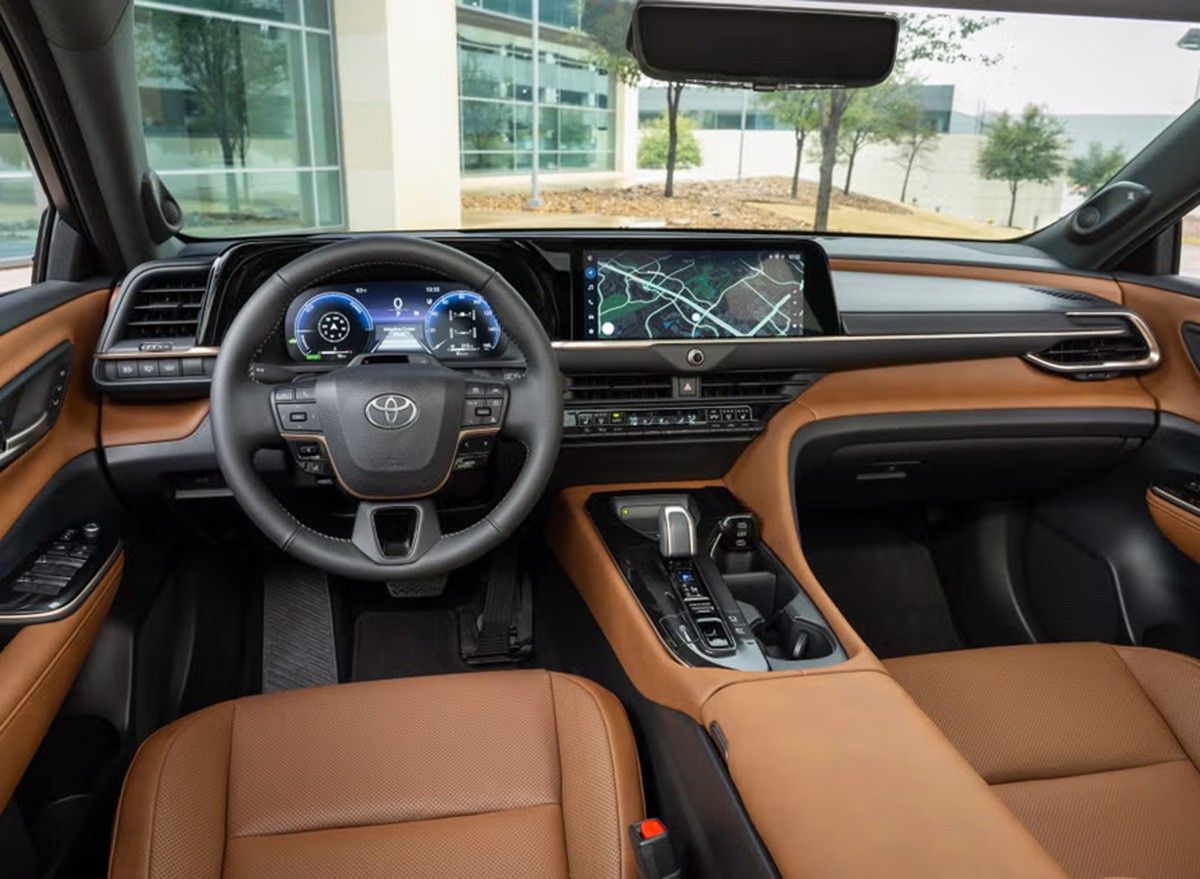 The interior of a 2025 Toyota Crown Signia