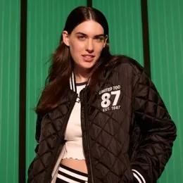 This Once-Popular Clothing Brand Is Making a Big Comeback and Shoppers Are Thrilled