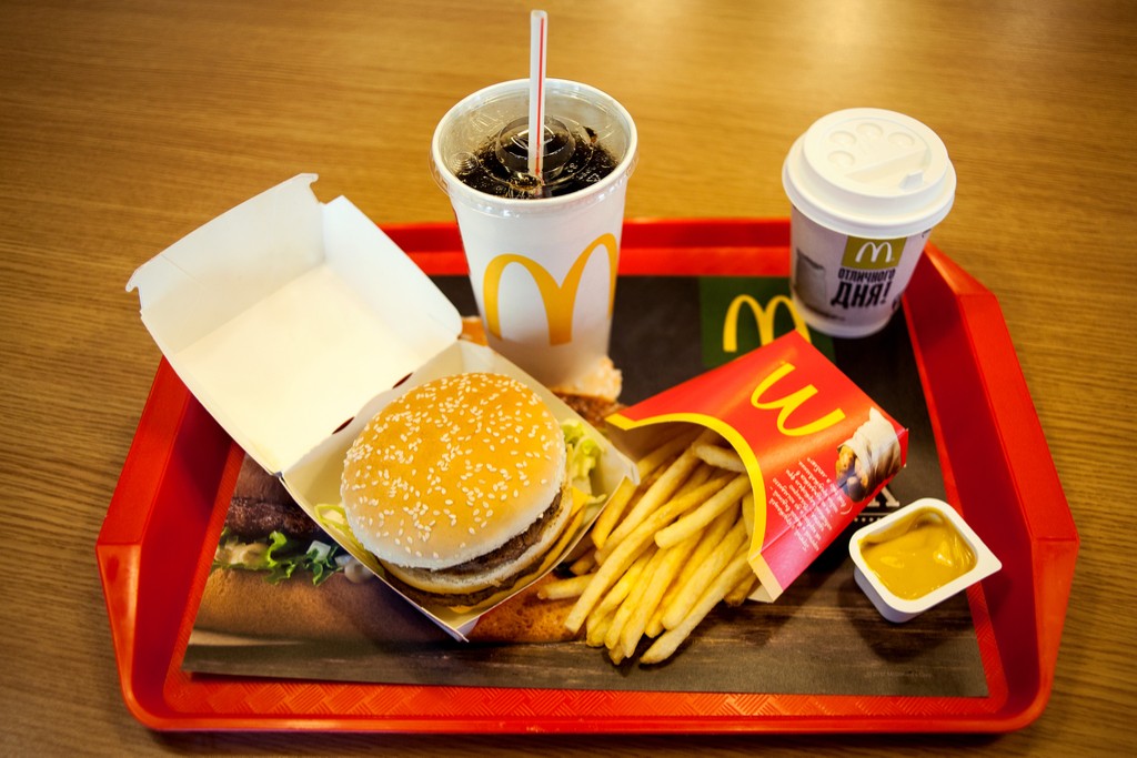 Mcdonalds meal on a tray
