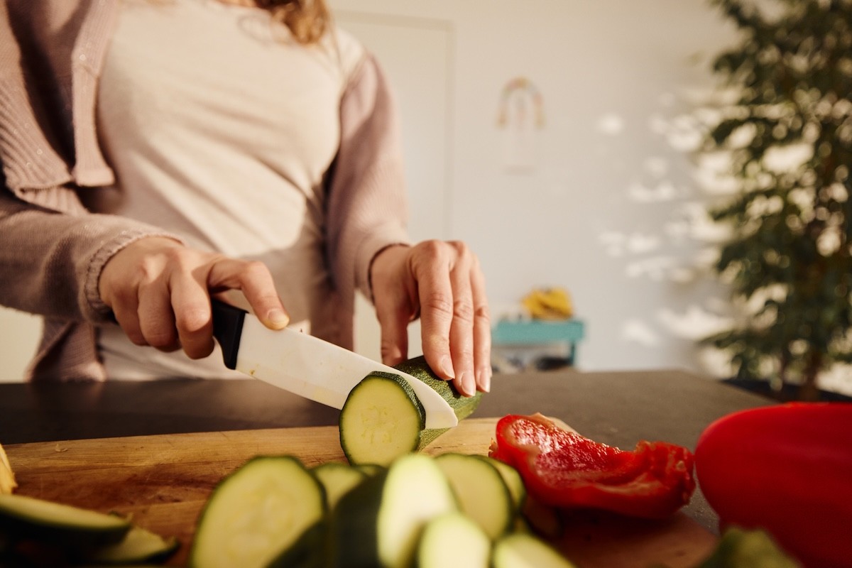 Dietitian Shares 5 Foods With Almost 0 Calories to Jump Start Your Weight Loss