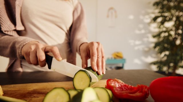 Dietitian Shares 5 Foods With Almost 0 Calories to Jump Start Your Weight Loss