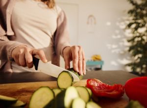 Dietitian Shares 5 Foods With Almost 0 Calories to Jump Start Your Weight Loss