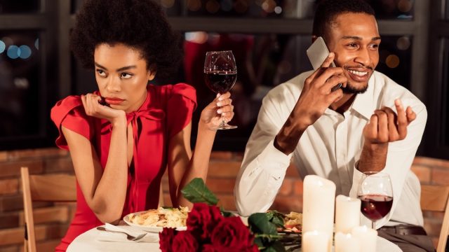 Psychologist Shares the Subtle Sign You're Dating a Narcissist: "Be Aware and Protect Yourself"