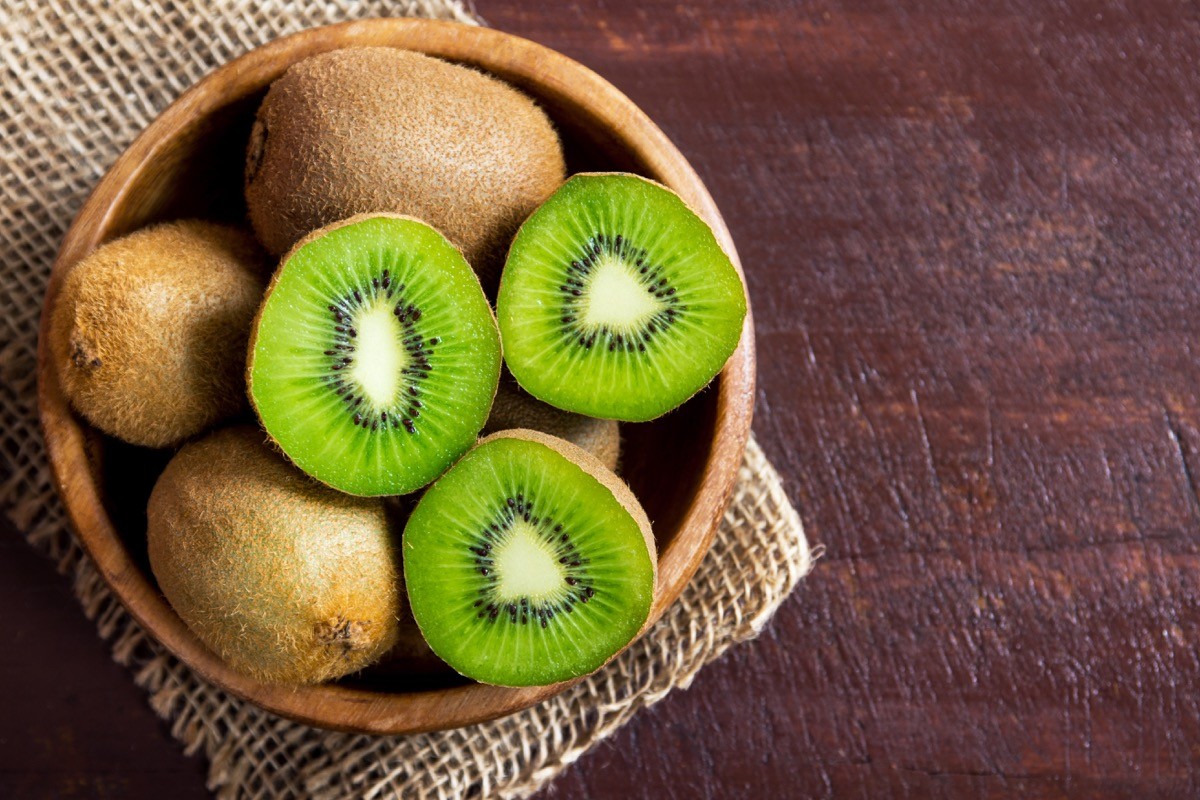 Kiwis in a bowl