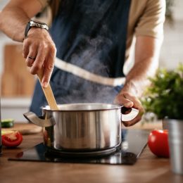 WHO Raises Alarm on Common Kitchen Ingredient Linked to 1.9 Million Deaths a Year