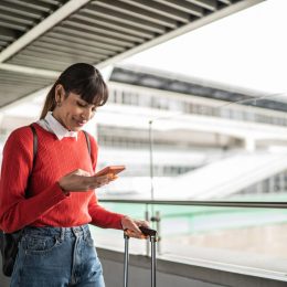 Former Airline Employee Shares "Mind-Blowing" Flight Hack