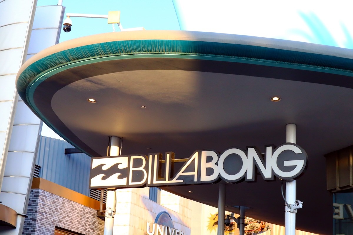 3 Iconic Mall Brands Closing All U.S. Stores—How to Shop Before They're Gone