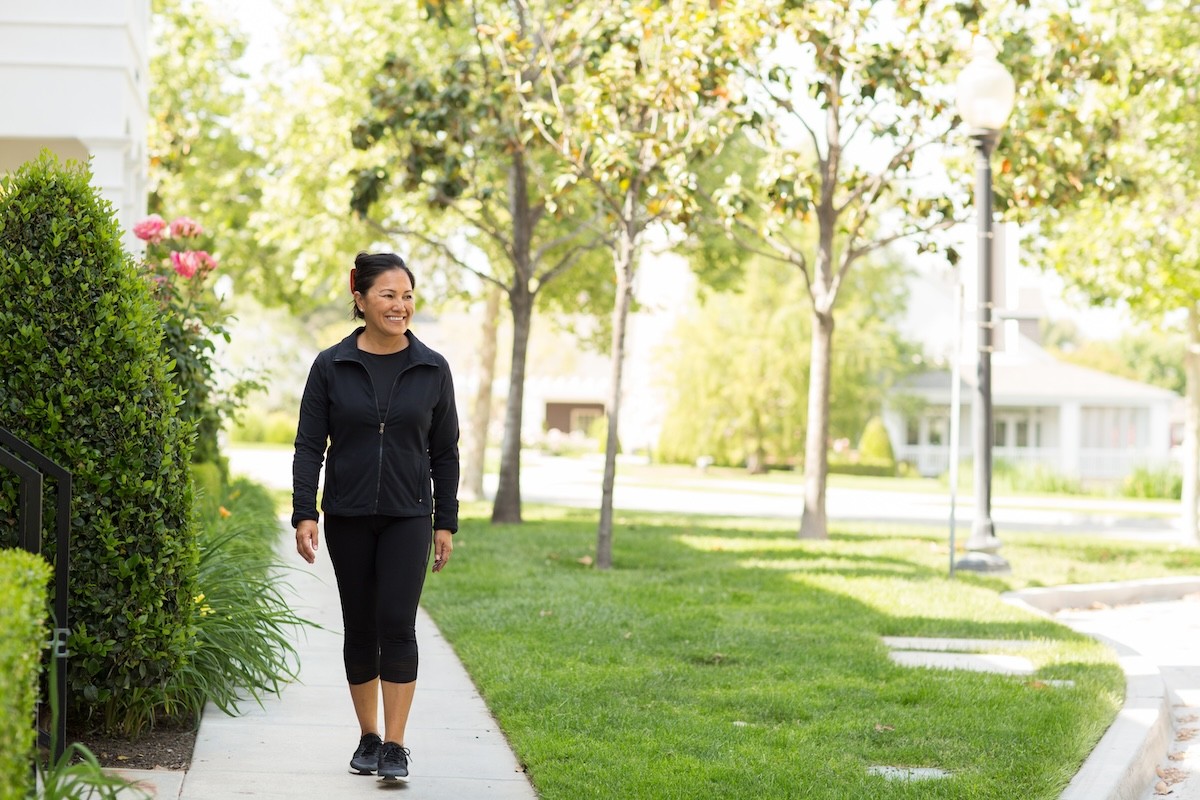 25 Ways a Daily Afternoon Walk Can Transform Your Life
