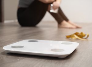 10 Unexpected Reasons You’re Not Losing Weight, Doctors Say