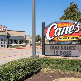 Raising Cane's Is Planning a Major Expansion, While Red Robin May Close Up to 70 Locations