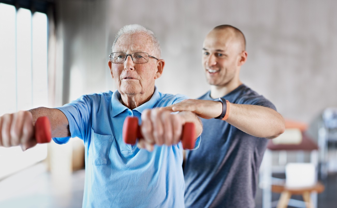 100-Year-Old WWII Veteran Hits the Gym 5 Days a Week—Here Are His Longevity Secrets