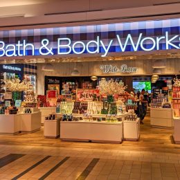 Shoppers Say These Are the Worst Bath & Body Works Scents Ever: "Makes Me Gag"