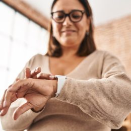 Scientists Reveal the #1 Way to Monitor Heart Health With Your Smartwatch