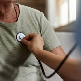 Doctors Discover Alarming Link Between Heart Health and Cognitive Decline: "Should be a Warning"