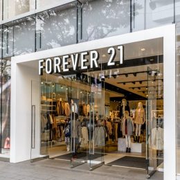 Once-Popular Mall Brands Guess and Forever 21 Are Closing Locations Across the U.S.