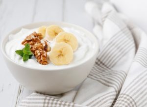 Colon Cancer Risk Drops With This 1 Simple Snack, Groundbreaking New Study Finds