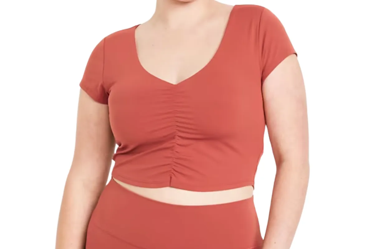 Old Navy Light Support StudioSmooth Crop Top