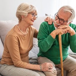 The 2 Shocking Reasons Alzheimer's Affects Men and Women Differently, Scientists Say