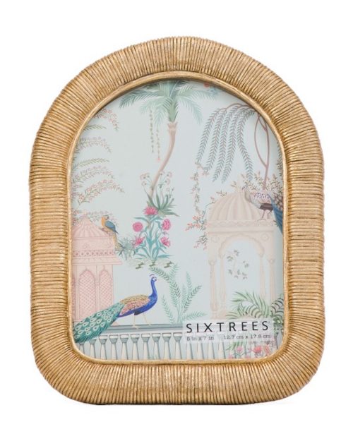 Costal frame T.J. Maxx