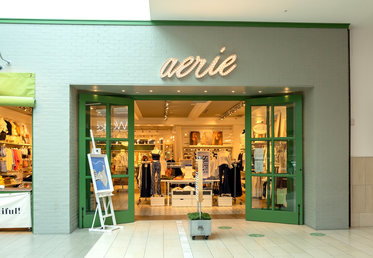 an Aerie storefront that's white brick