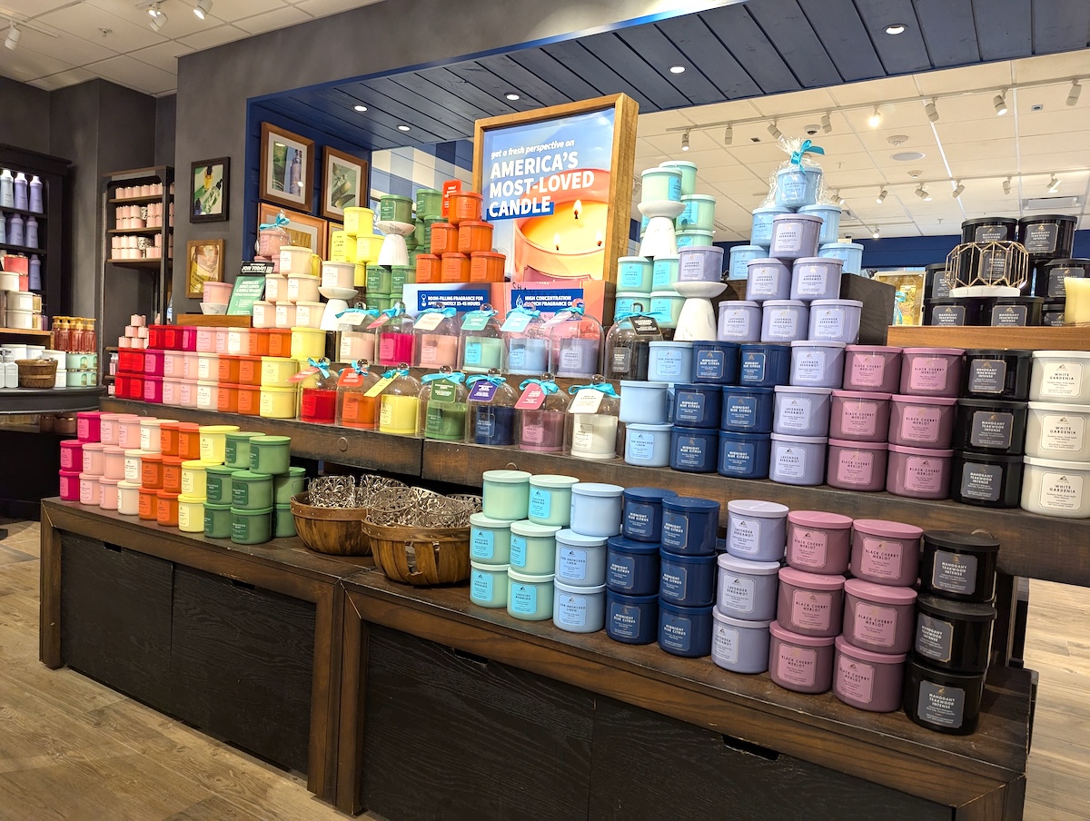Bath And Body Works Candles Fragrances Rainbow Colorful Display In Store