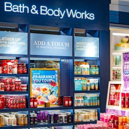 displays in a Bath & Body Works store