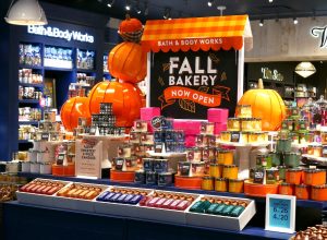 fall display at a Bath & Body Works store