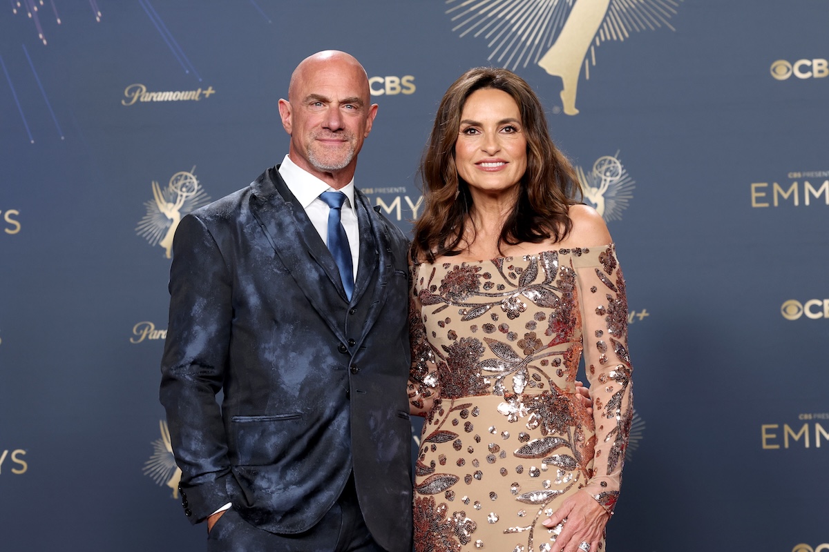 Christopher Meloni and Mariska Hargitay pose in the press room during the 77th Primetime Emmy Awards at Peacock Theater on September 14, 2025 in Los Angeles, California.