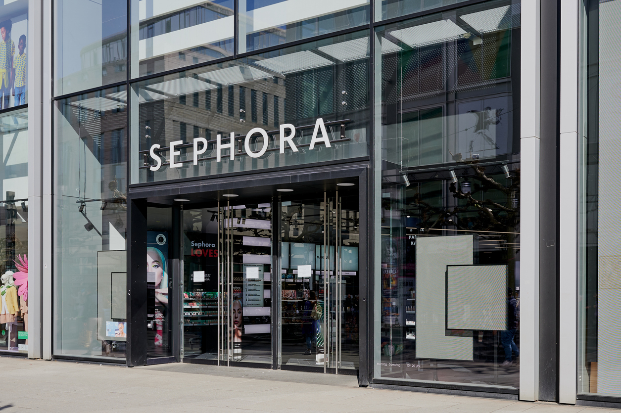 A Sephora storefront