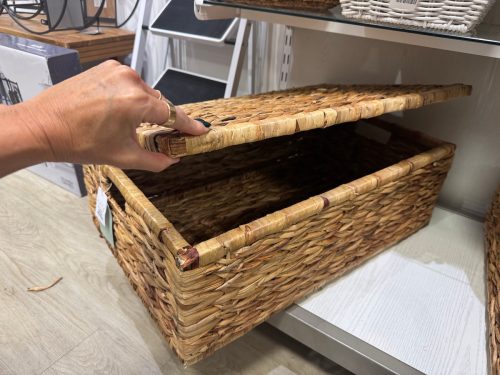 wicker basket with lid 