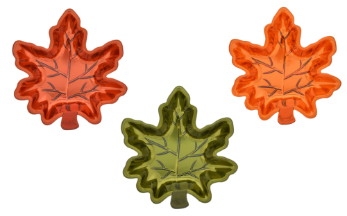 maple leaf plates